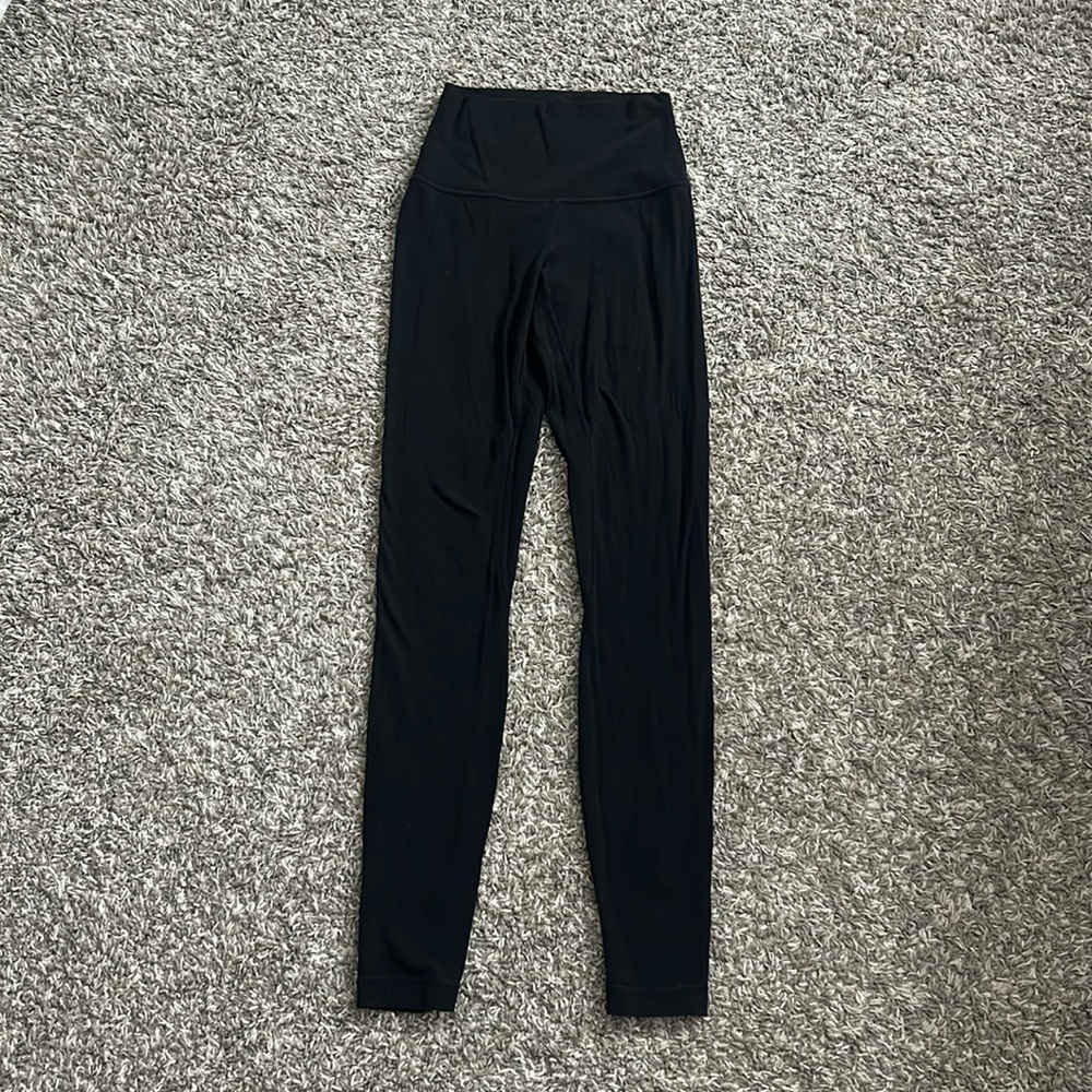 Lululemon Aline Leggings size 2 “27